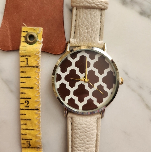 Womens Preppy Brown and Cream Watch - Picture 2 of 6